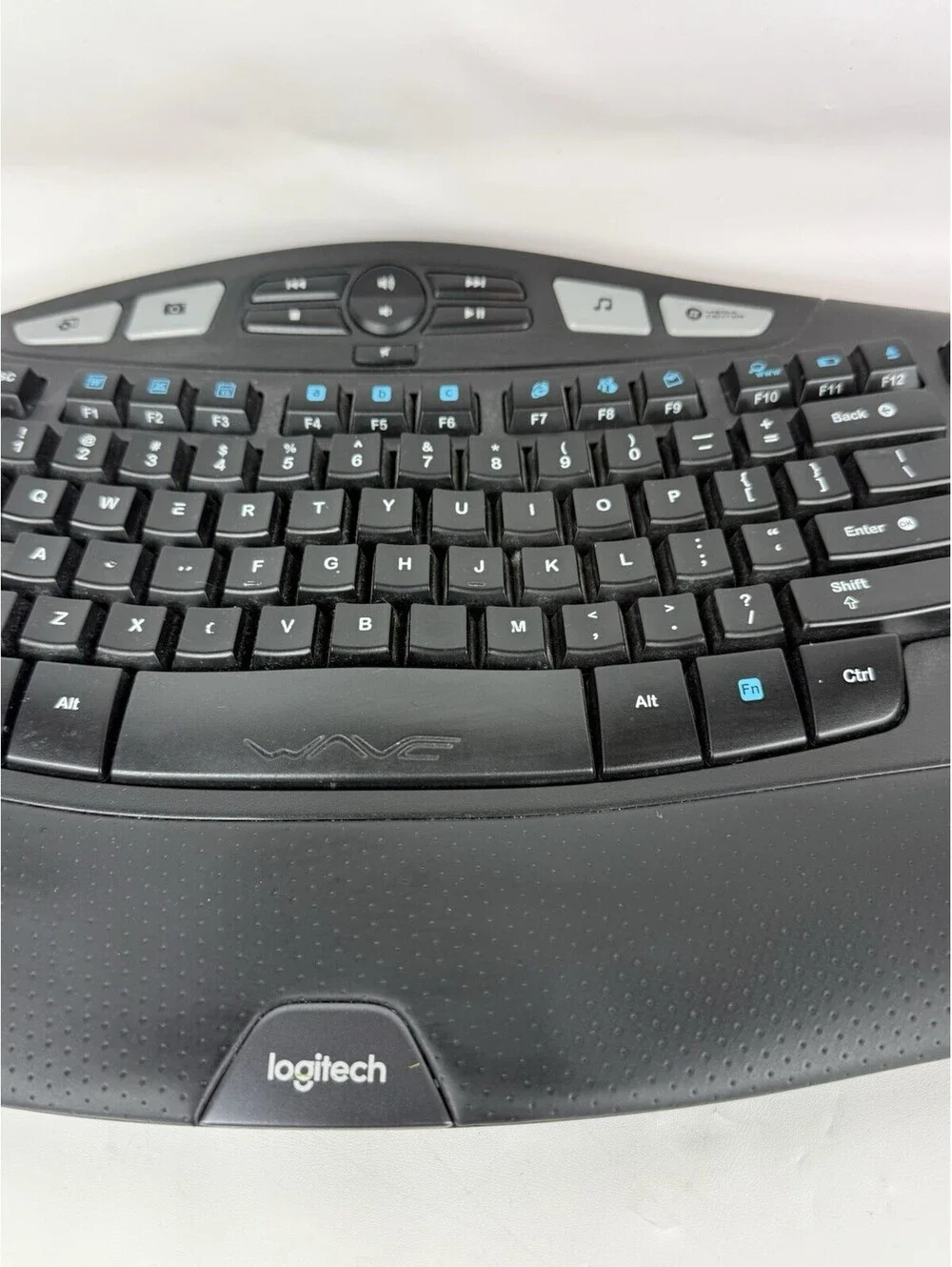 Logitech K350 Wireless Keyboard No USB Dongle Great Condition!